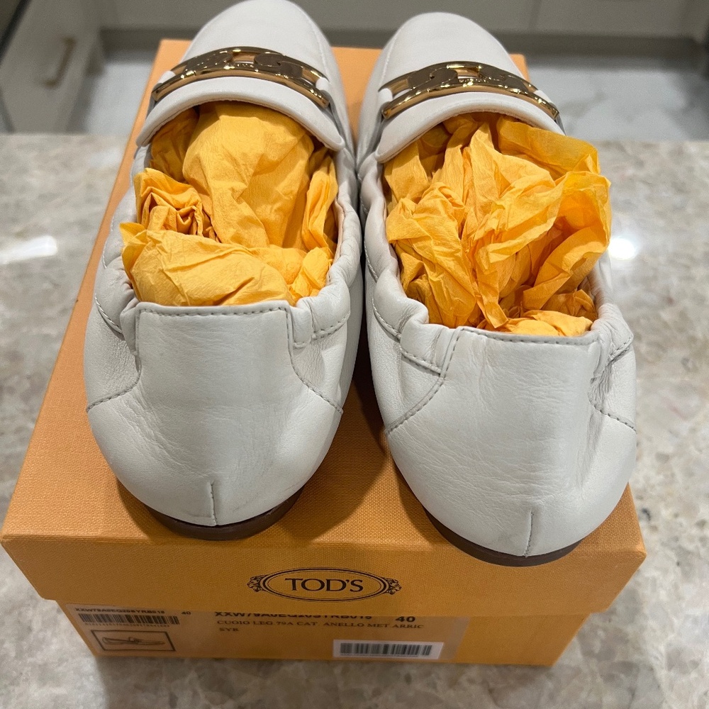 Tod's Kate Calf Leather Loafers - Picture 10 of 16